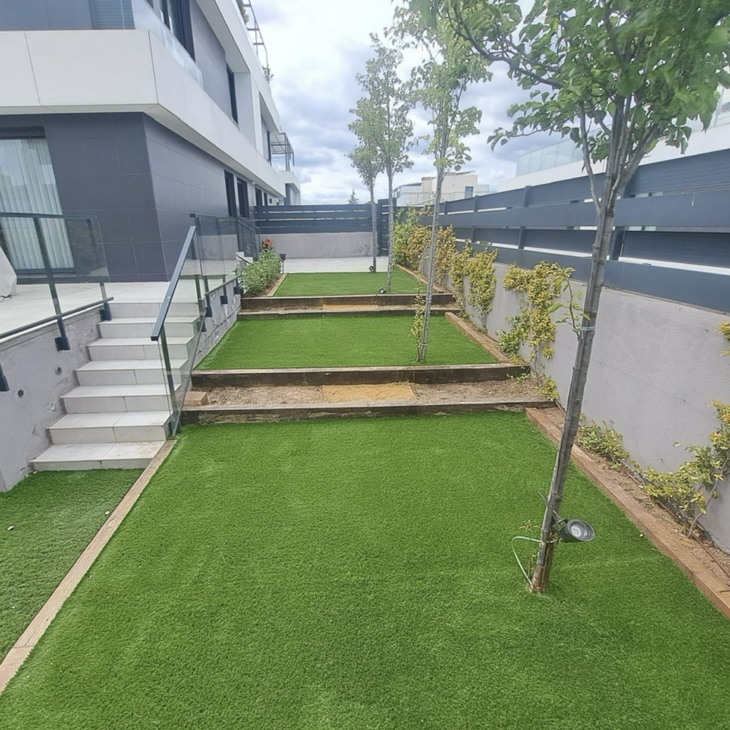 Instalación césped artificial Madrid