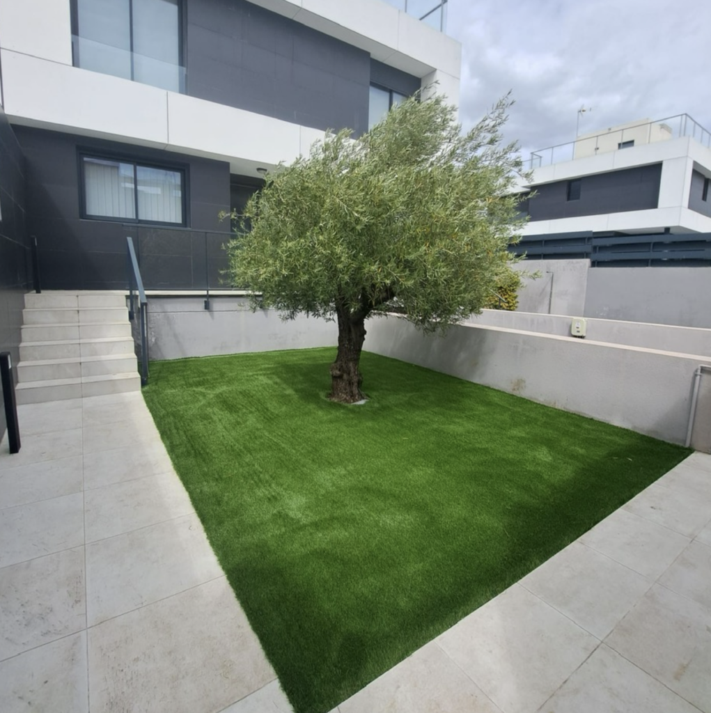 Instalación césped artificial Madrid